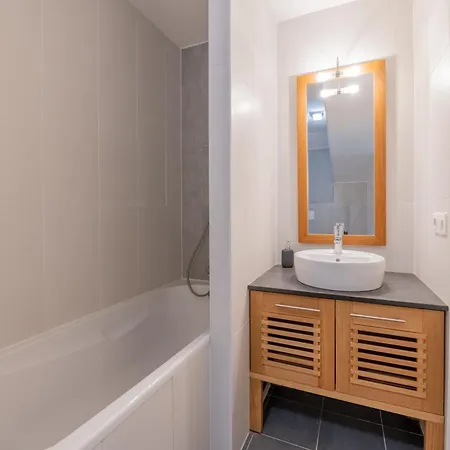 Apartman L'ours Bleu A35 - In Out - Happy *